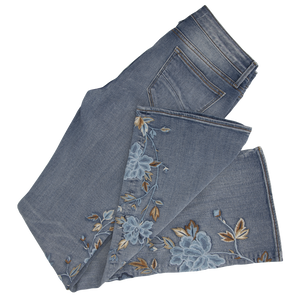 
            
                Load image into Gallery viewer, Isabel Flare Embroidered Jeans
            
        